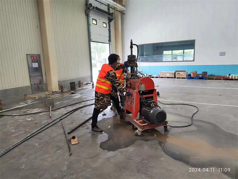 绵阳厂房地面下沉塌陷注浆加固施工